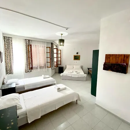 Akdeniz Hotel Ekincik